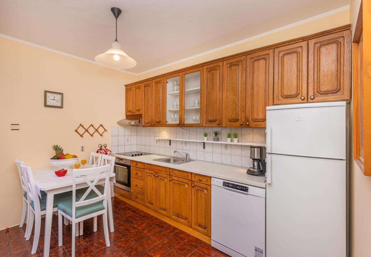 Apartment Big One ดูบรอฟนิก ภายนอก รูปภาพ